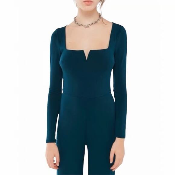 Urban Outfitters Green V-Wire Neckline Long Sleeve Jumpsuit     Size: S - Picture 2 of 7